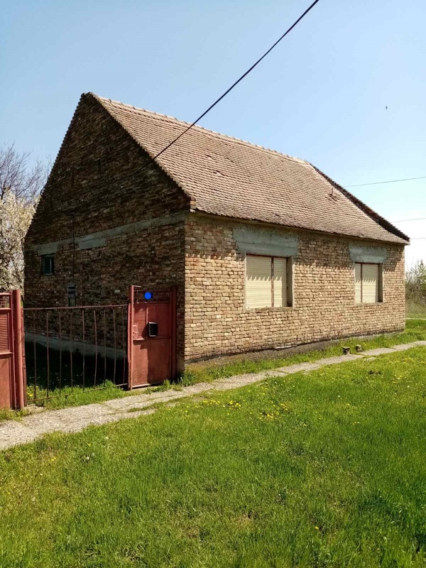 m2Gsigma nekretnine, Sečanj okolina, Jarkovac, dvoiposobna kuća na prodaju, 1134
