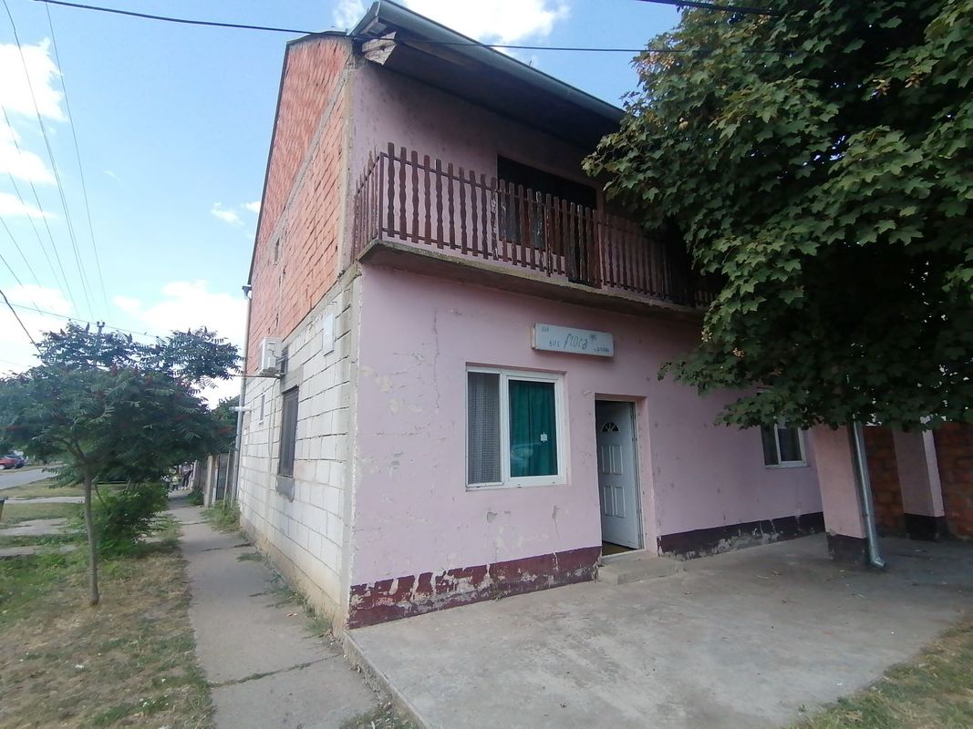 m2Gsigma nekretnine, Zrenjanin okolina, Melenci, četvoroiposobna kuća na prodaju, 1227