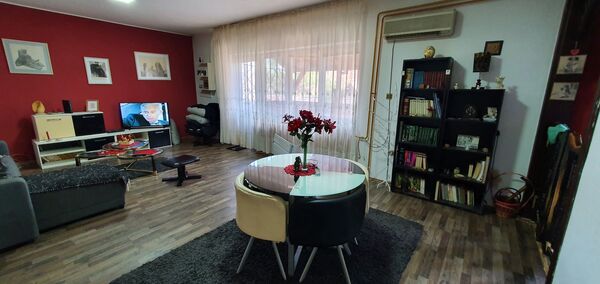 stan, na prodaju, Zrenjanin, Ruža Šulman