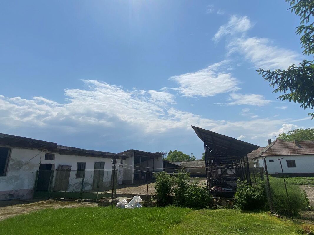 Gsigma.rs Prodaja kuća Zrenjanin, torak begejci 242 kv.m / 40000