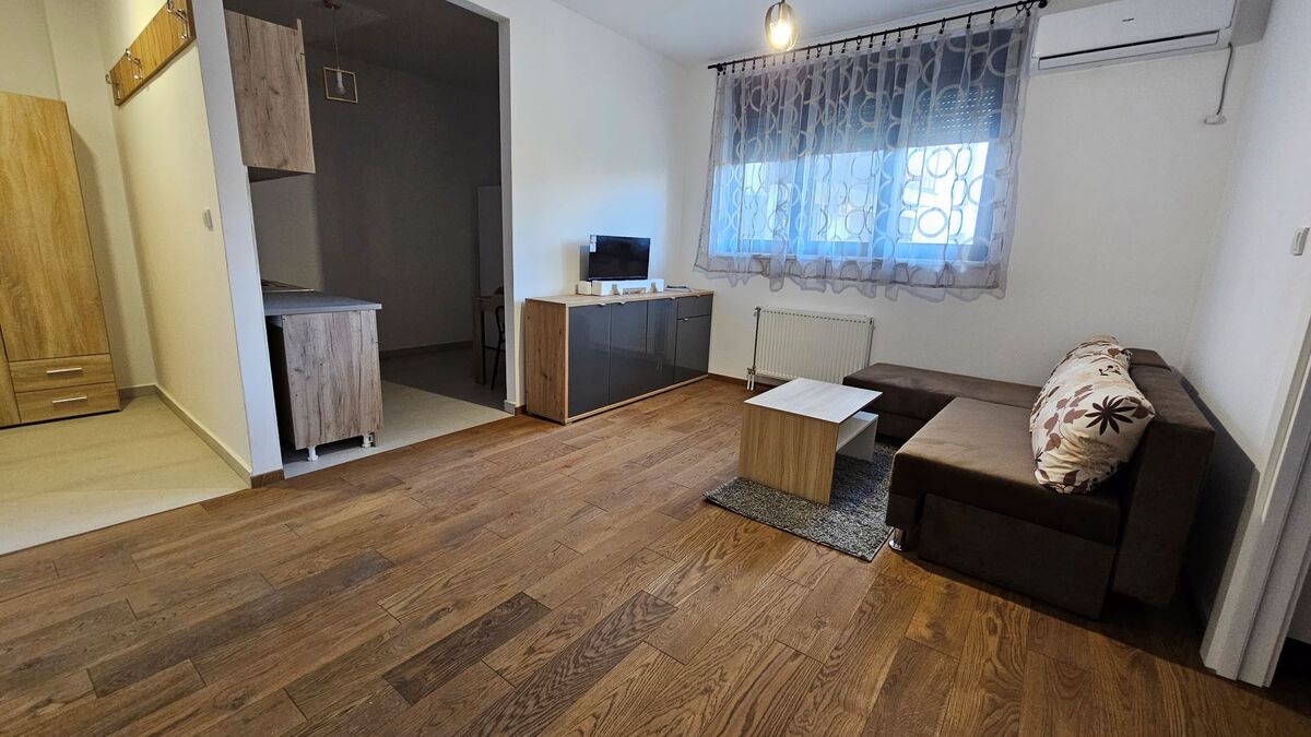 m2Gsigma nekretnine, Zrenjanin, Centar, jednoiposoban stan na prodaju, 2302