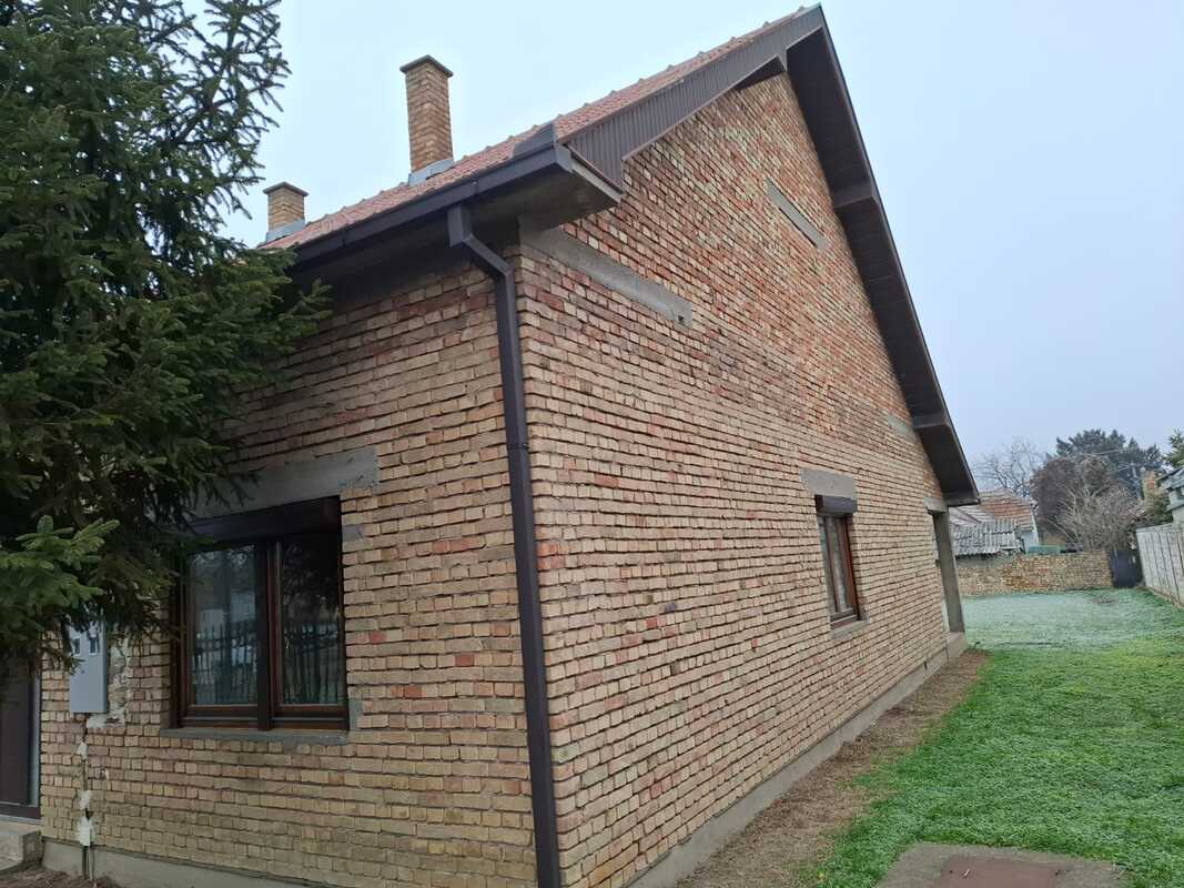 m2Gsigma nekretnine, Zrenjanin, Gradnulica, četvoroiposobna kuća na prodaju, 2321