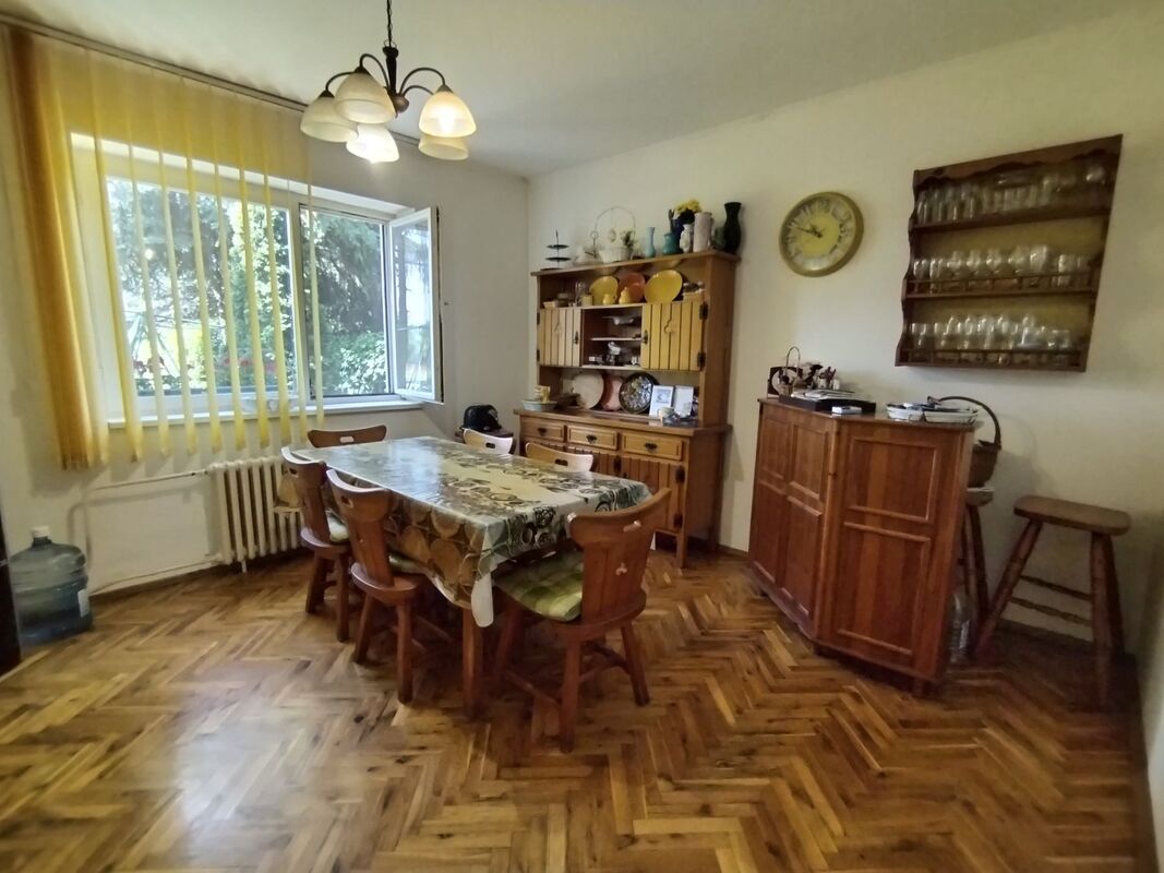 m2Gsigma nekretnine, Zrenjanin, Berbersko, petoiposobna kuća na prodaju, 2341