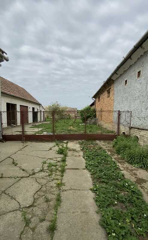 m2Gsigma nekretnine, Zrenjanin okolina, Melenci, trosobna kuća na prodaju, 2343
