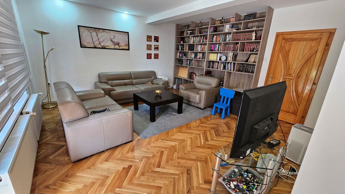 m2Gsigma nekretnine, Zrenjanin, Lesnina, petosobna kuća na prodaju, 2358