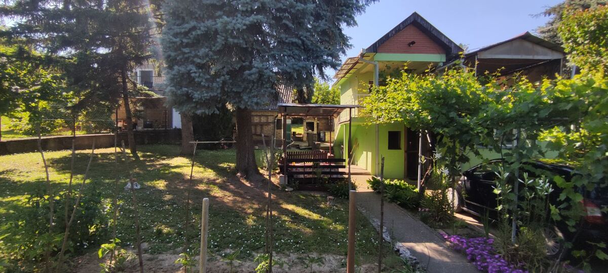 m2Gsigma nekretnine, Sremski Karlovci okolina, Sremski Karlovci, četvoroiposobna kuća na prodaju, 2383