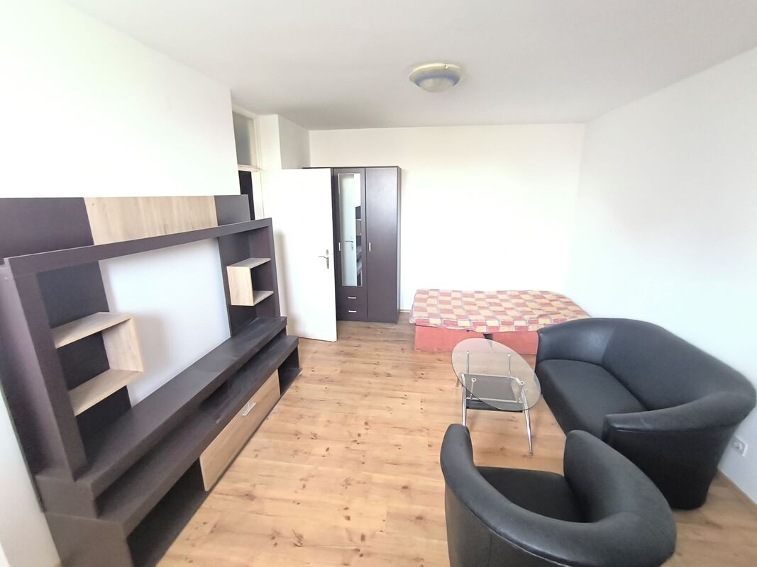 m2Gsigma nekretnine, Zrenjanin, 4. jul, jednosoban stan na prodaju, 2400