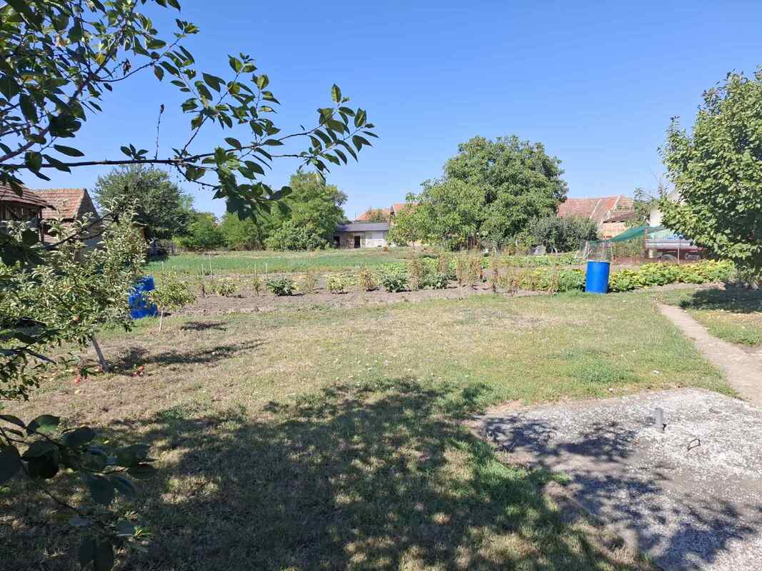m2Gsigma nekretnine, Zrenjanin okolina, Melenci, trosobna kuća na prodaju, 2420