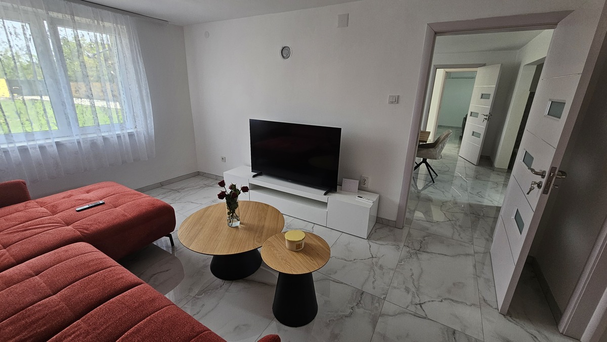 m2Gsigma nekretnine, Zrenjanin okolina, Melenci, trosobna kuća na prodaju, 2421