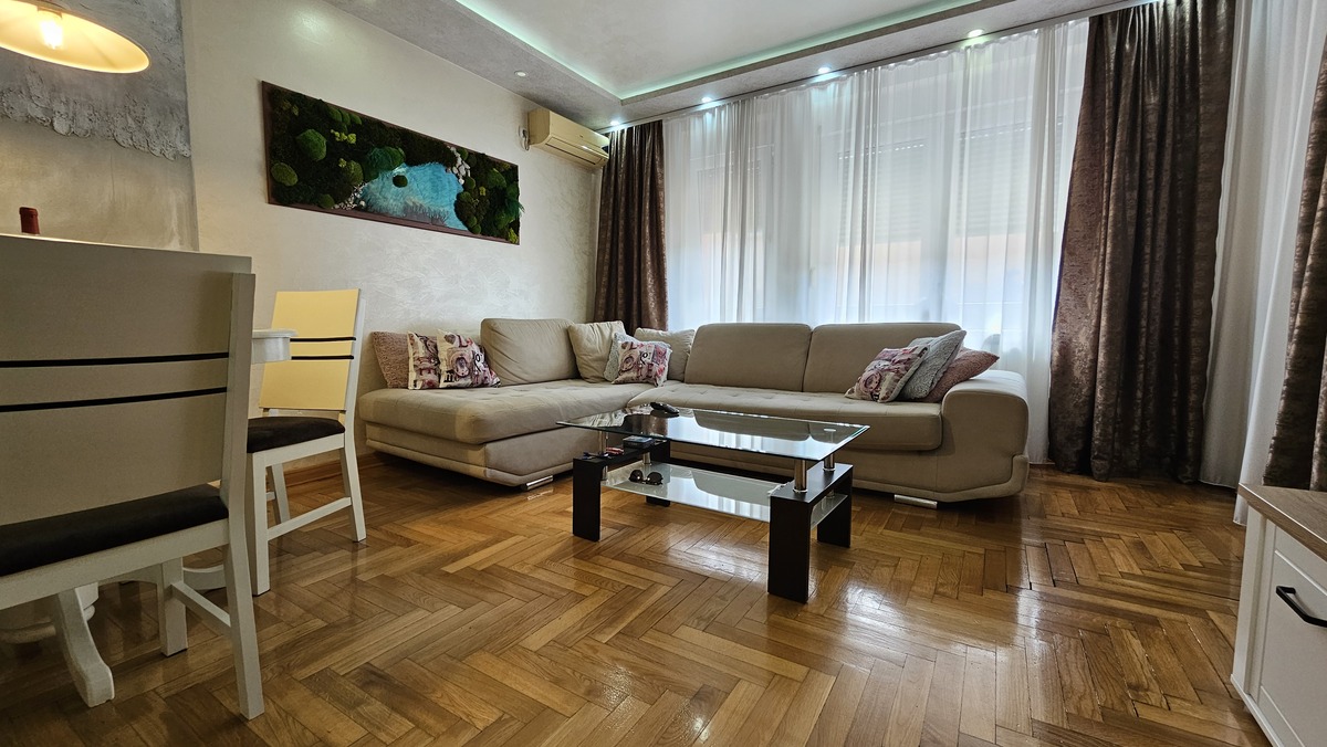 m2Gsigma nekretnine, Zrenjanin, Žitni trg, dvosoban stan na prodaju, 2423