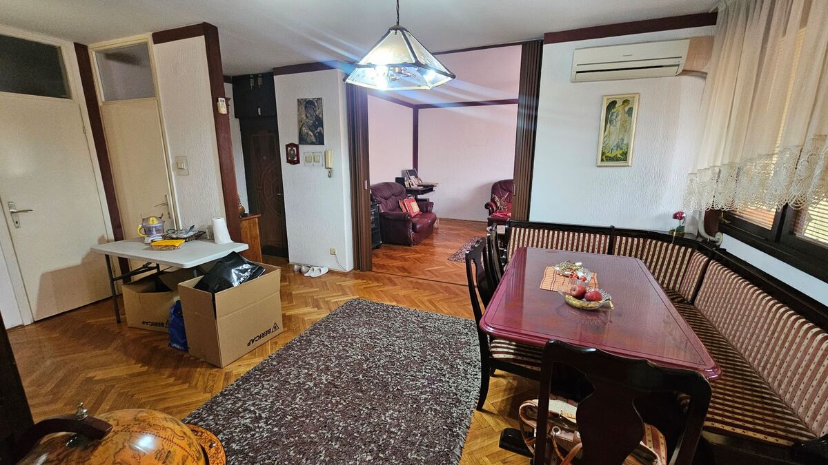 m2Gsigma nekretnine, Zrenjanin, 4. jul, trosoban stan na prodaju, 2445