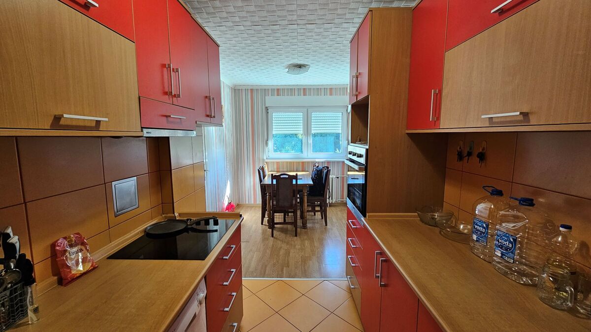 m2Gsigma nekretnine, Zrenjanin, Bagljaš, trosoban stan na prodaju, 2446