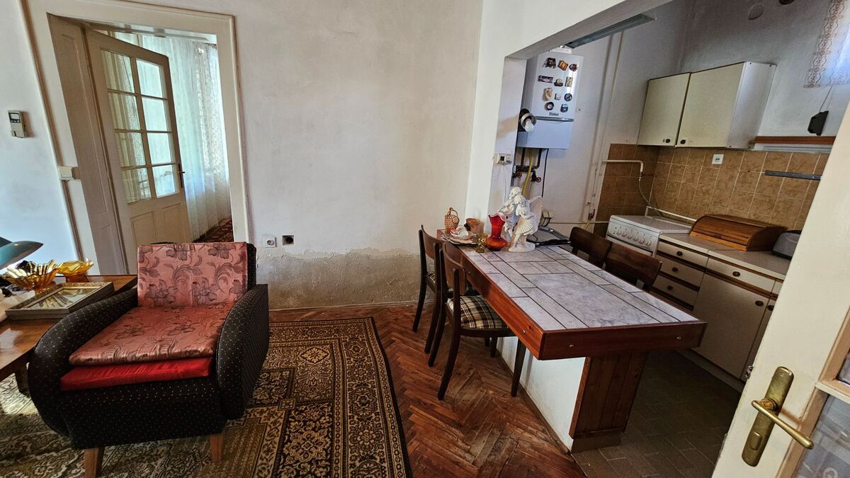 m2Gsigma nekretnine, Zrenjanin, Širi centar, petosobna kuća na prodaju, 2493