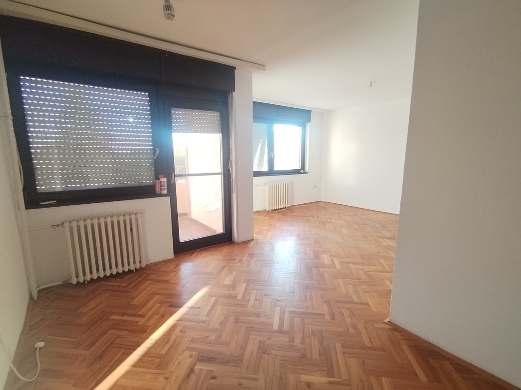 m2Gsigma nekretnine, Zrenjanin, Brigadira Ristića, dvosoban stan na prodaju, 2494