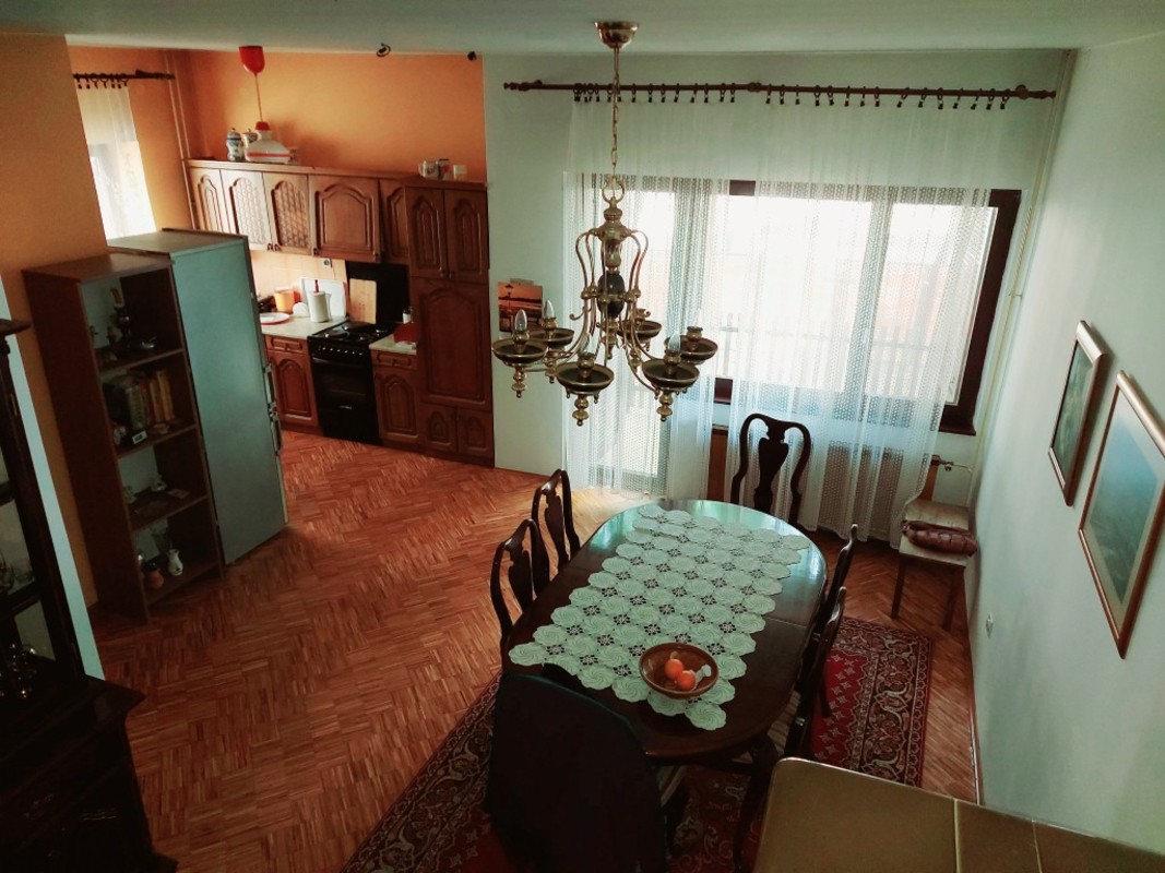 m2Gsigma nekretnine, Zrenjanin, Širi centar, petosobna kuća na prodaju, 897